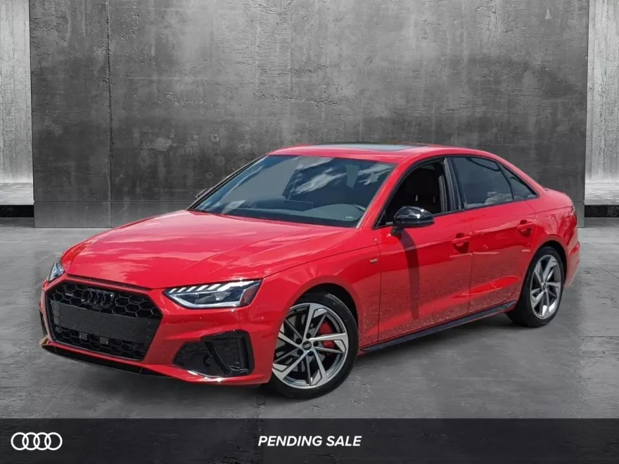 2023 Audi A4 S line Quattro Premium Plus photo 1