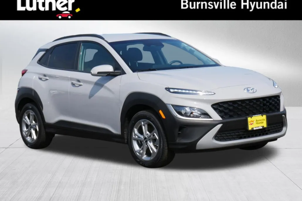 2023 Hyundai Kona SEL photo 1