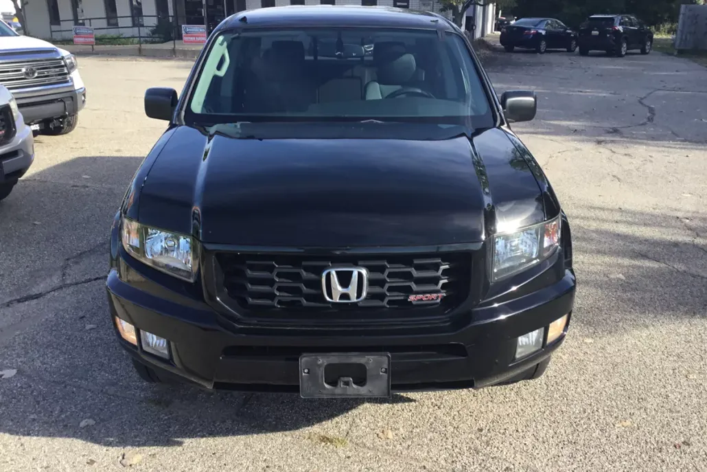 2014 Honda Ridgeline Sport photo 1