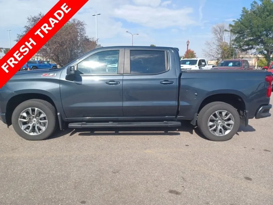 2021 Chevrolet Silverado 1500 RST photo 1