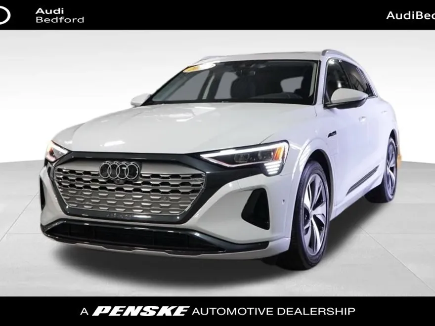 2024 Audi Q8 E-tron Premium photo 1
