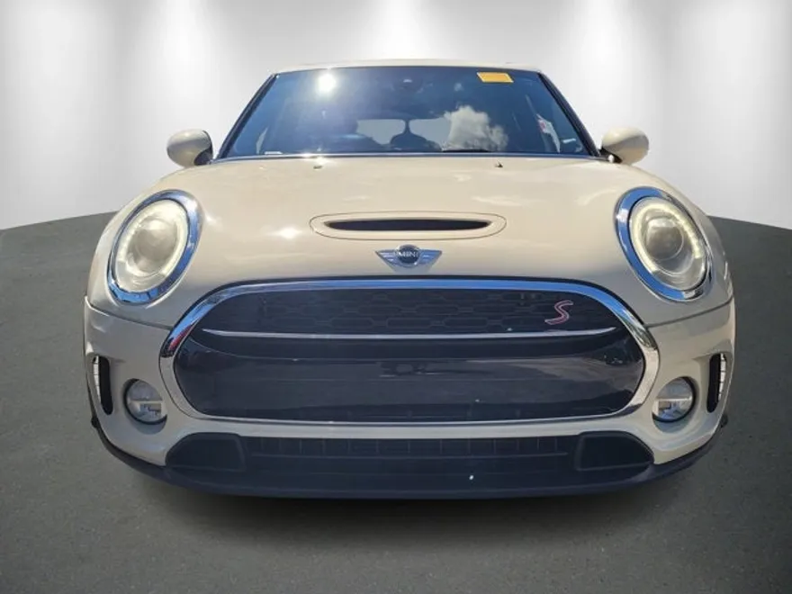 2017 Mini Clubman ALL4 Base S photo 1