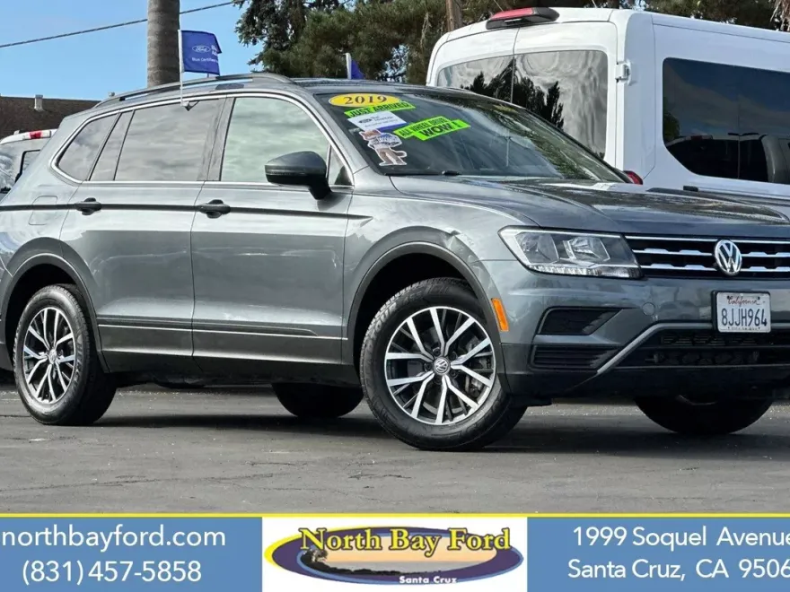2019 Volkswagen Tiguan SE photo 1
