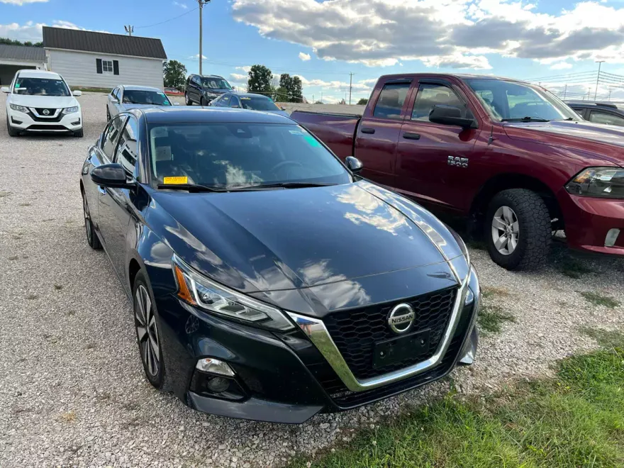 2019 Nissan Altima 2.5 SL photo 1