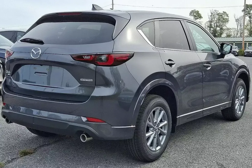 2025 Mazda CX-5 2.5 S Preferred photo 1