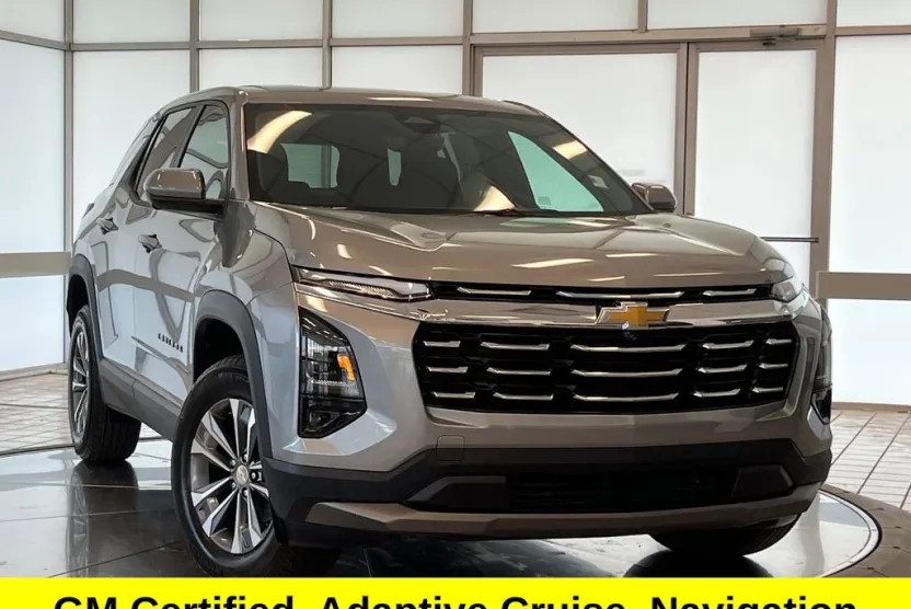 2025 Chevrolet Equinox LT photo 1