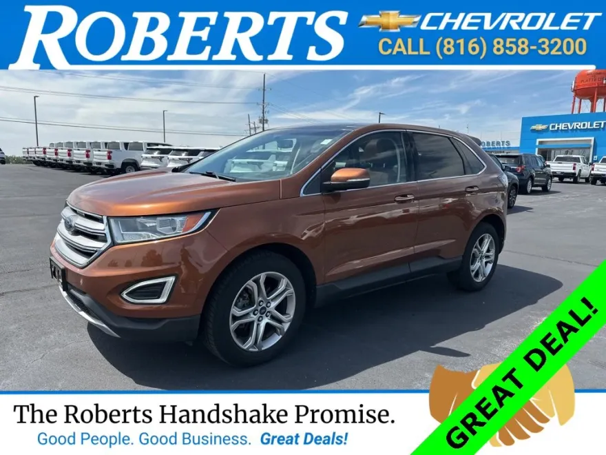2017 Ford Edge Titanium photo 1