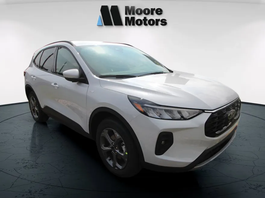 2026 Ford Escape ST-Line Select photo 1