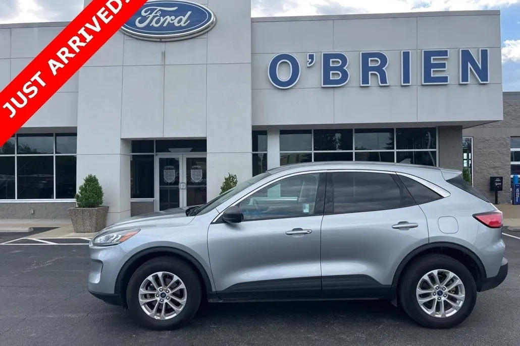 2022 Ford Escape SE photo 1