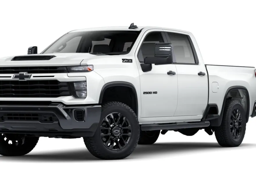 2025 Chevrolet Silverado 2500HD Custom photo 1