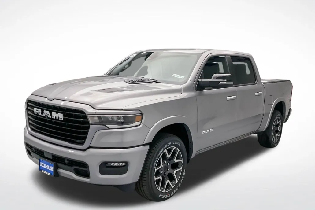2025 Ram 1500 Laramie photo 1
