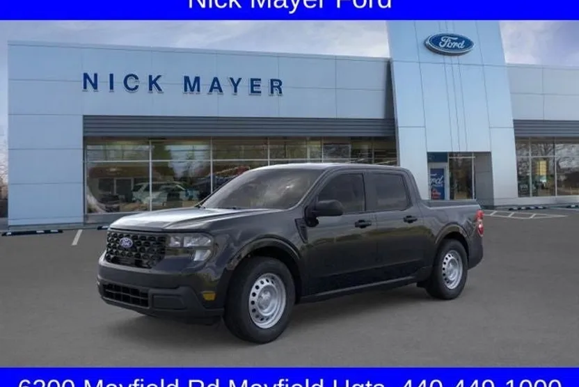 2025 Ford Maverick XL photo 1