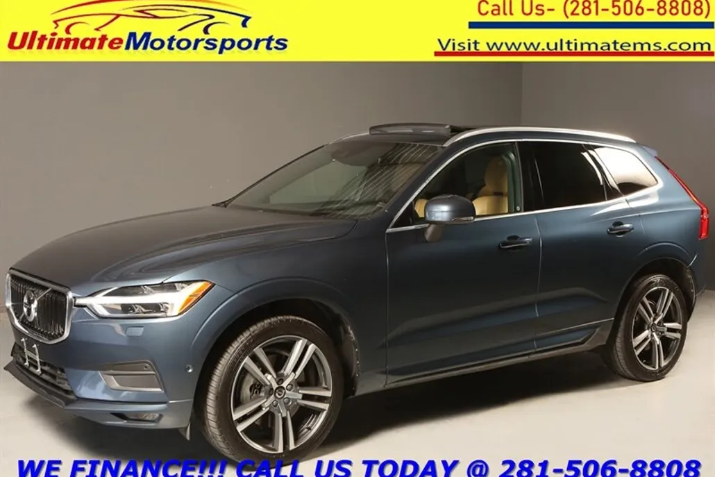 2018 Volvo XC60 Momentum photo 1