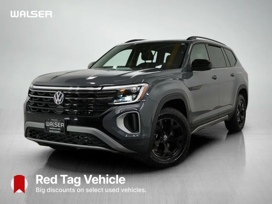 2024 Volkswagen Atlas Peak Edition SE Technology photo 1