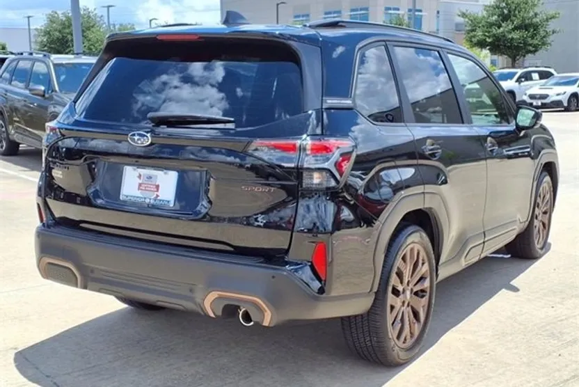 2025 Subaru Forester Sport photo 1