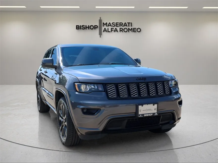 2019 Jeep Grand Cherokee Altitude photo 1