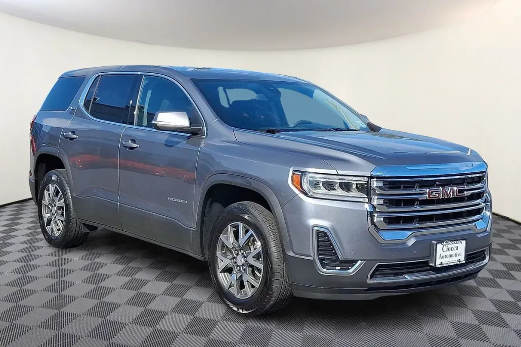 2022 Gmc Acadia SLE photo 1