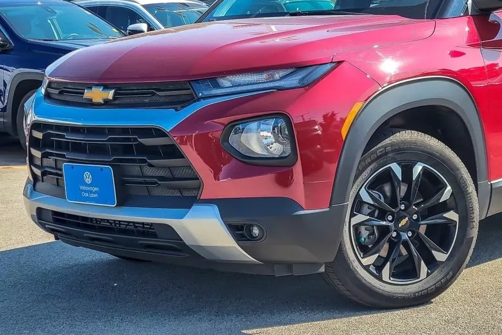 2021 Chevrolet Trailblazer LT photo 1