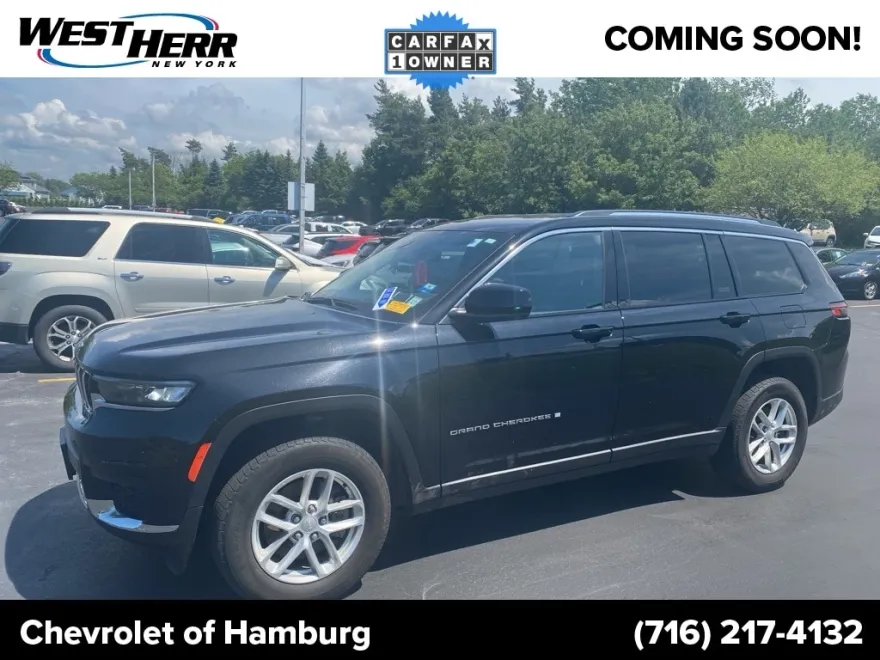 2023 Jeep Grand Cherokee Laredo photo 1