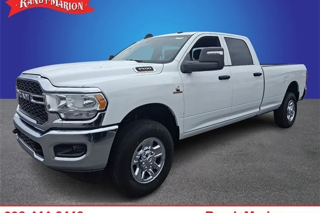 2023 Ram 3500 Tradesman photo 1