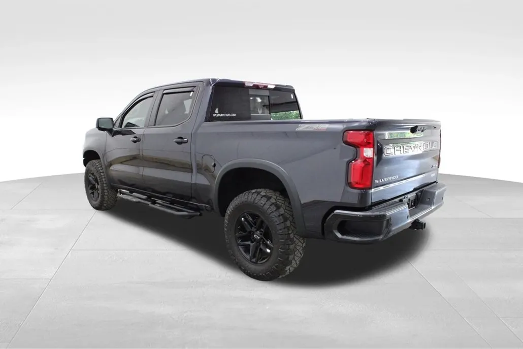 2022 Chevrolet Silverado 1500 ZR2 photo 1