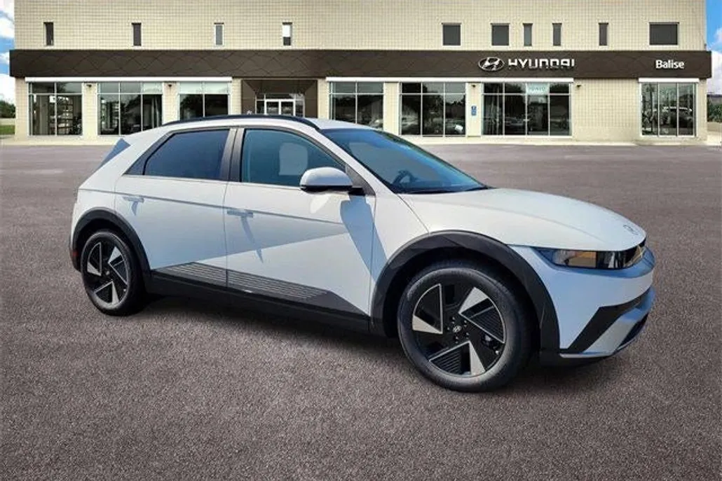 2025 Hyundai Ioniq 5 SEL photo 1