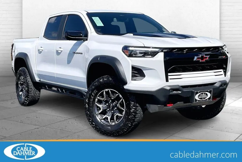 2024 Chevrolet Colorado ZR2 photo 1