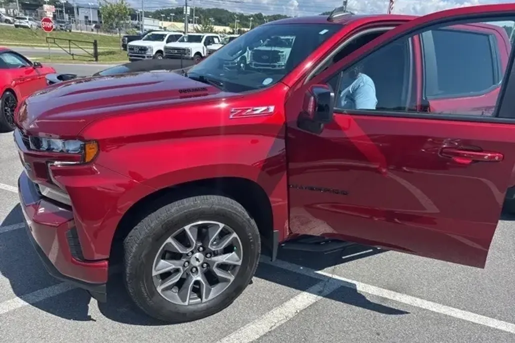 2021 Chevrolet Silverado 1500 RST Z71 photo 1