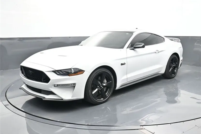 2023 Ford Mustang GT Premium photo 1