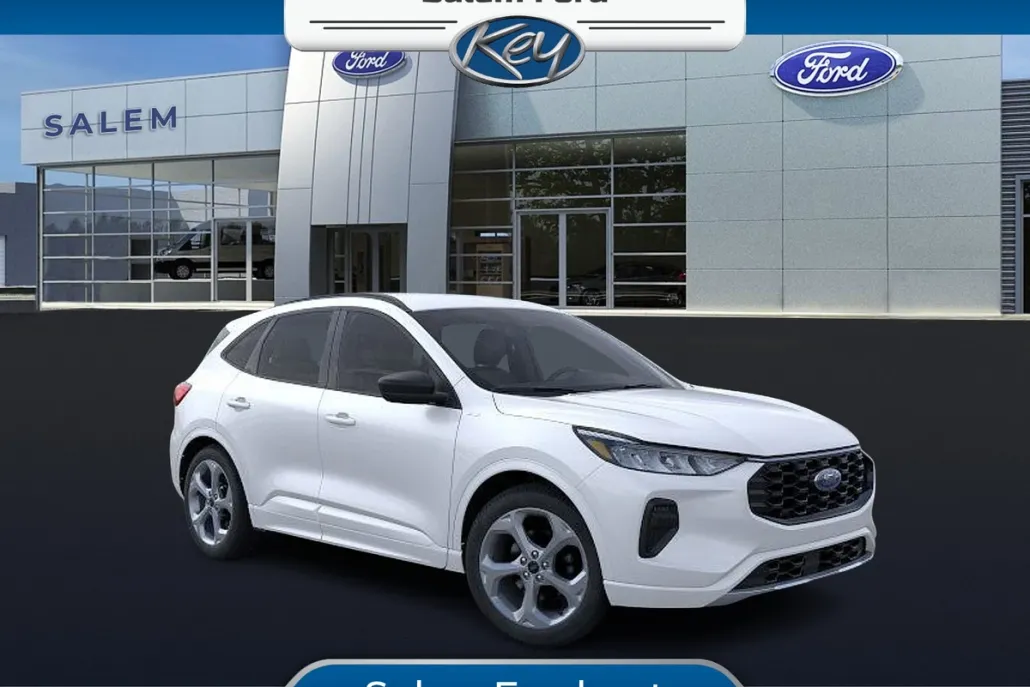 2024 Ford Escape ST-Line photo 1