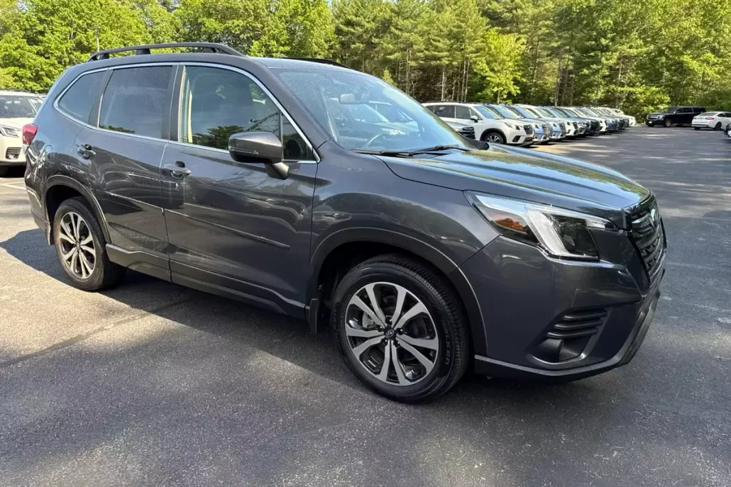 2023 Subaru Forester Limited photo 1