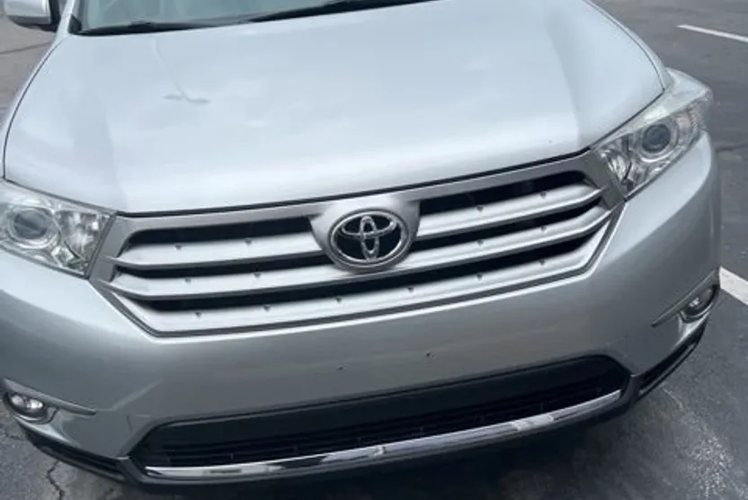 2013 Toyota Highlander Limited photo 1