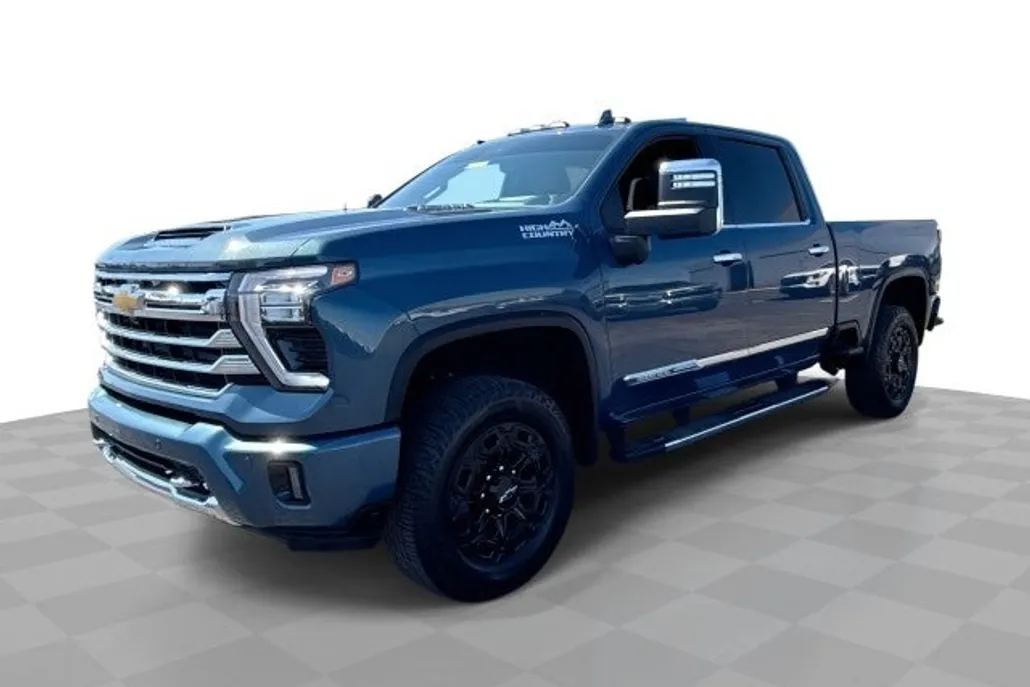 2025 Chevrolet Silverado 3500HD High Country photo 1
