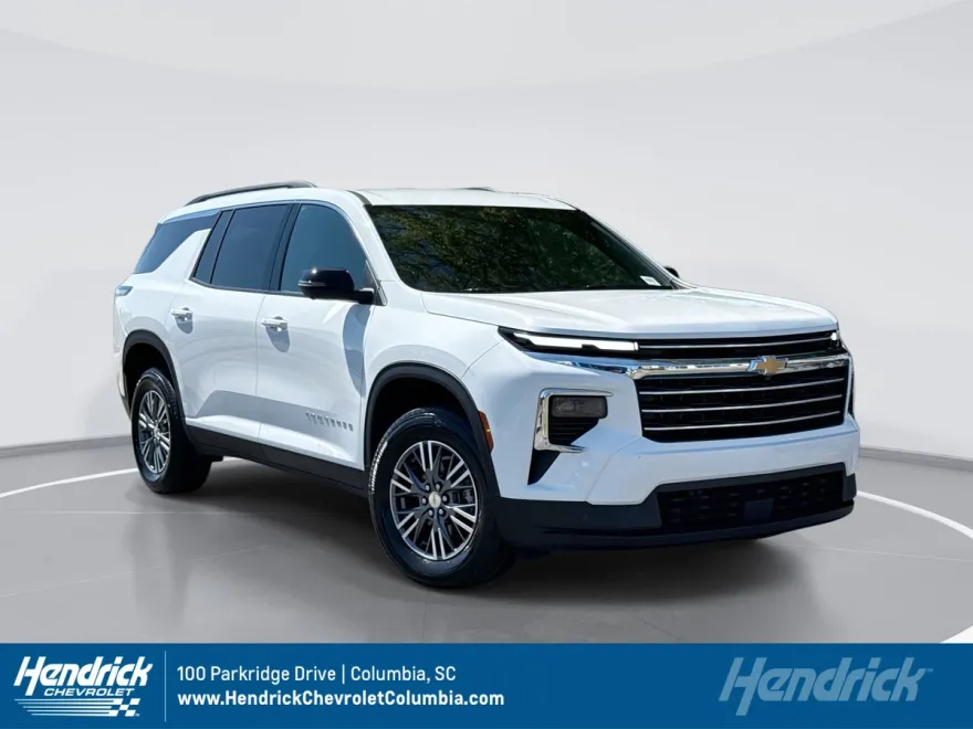 2024 Chevrolet Traverse photo 1