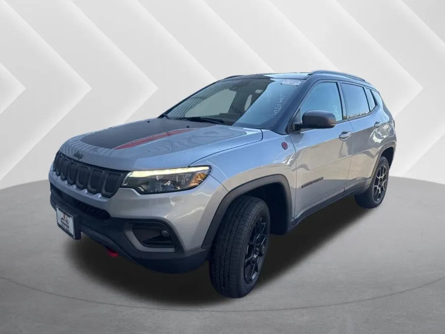 2022 Jeep Compass Trailhawk photo 1