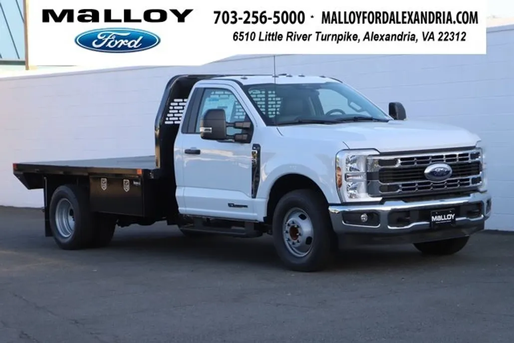 2024 Ford F-350 XL photo 1