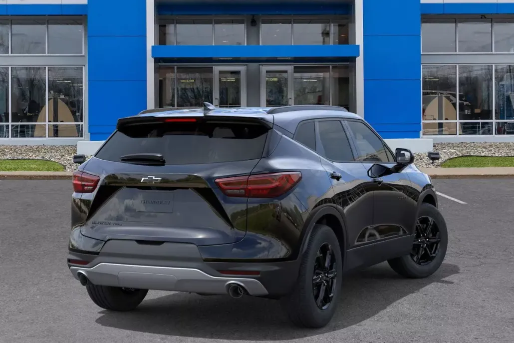 2025 Chevrolet Blazer 2LT photo 1