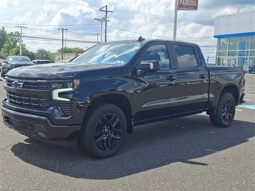 2025 Chevrolet Silverado 1500 RST photo 1