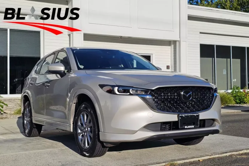 2024 Mazda CX-5 2.5 Select photo 1