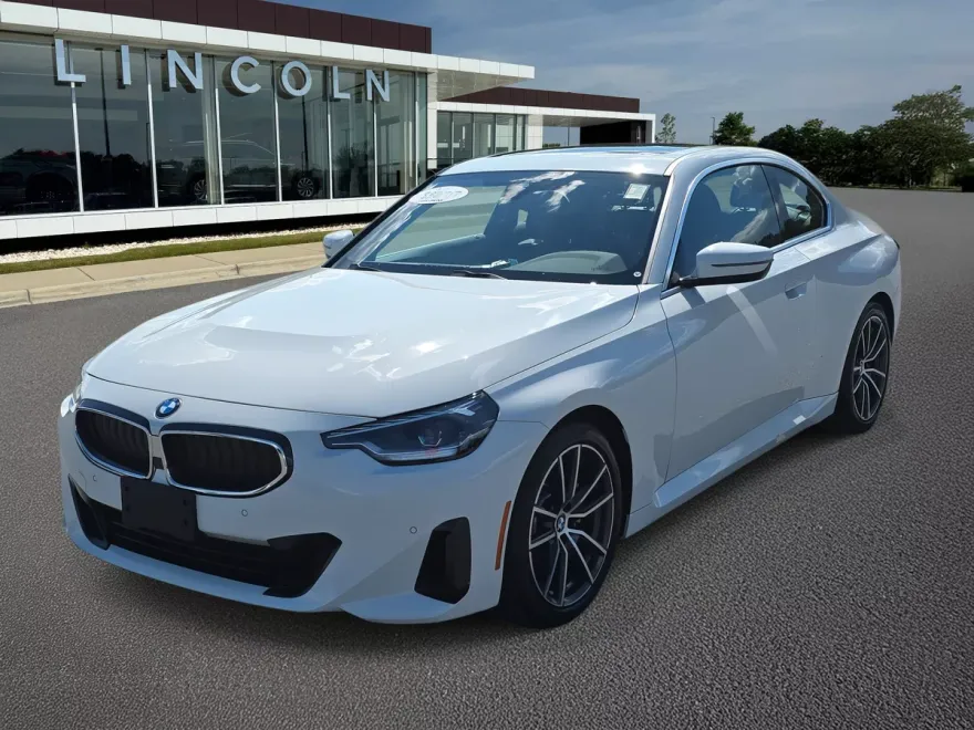 2022 Bmw 230i photo 1