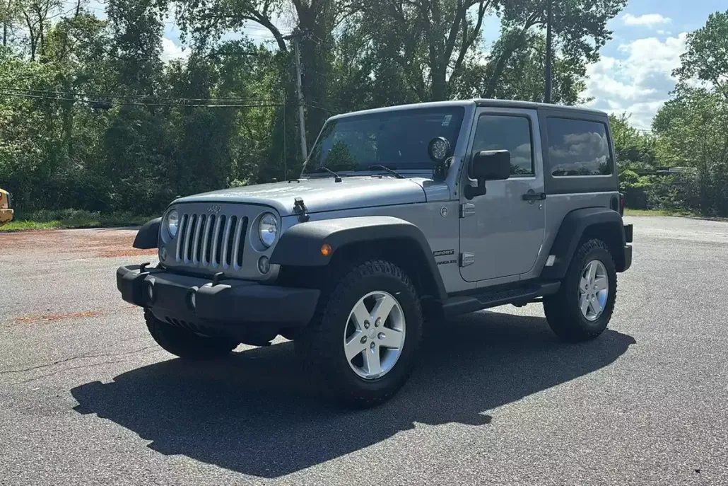 2014 Jeep Wrangler Sport photo 1