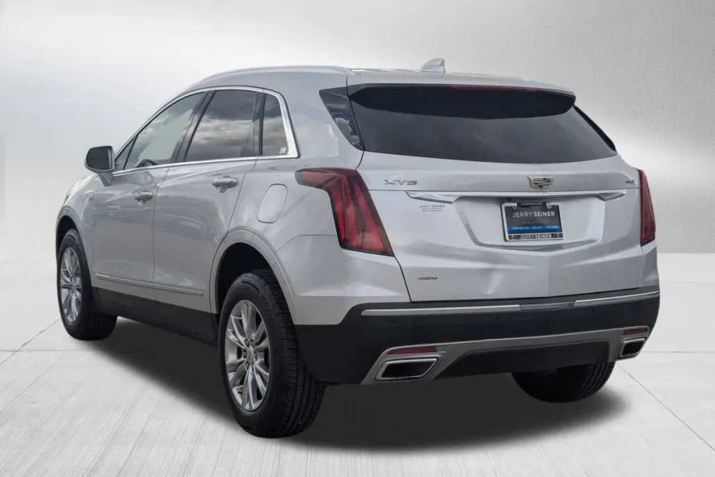 2020 Cadillac XT5 Premium Luxury photo 1