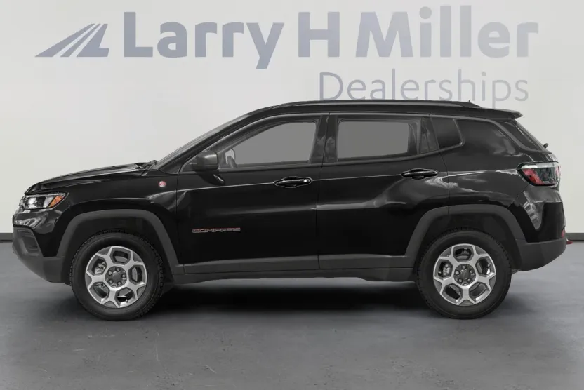 2022 Jeep Compass Trailhawk photo 1