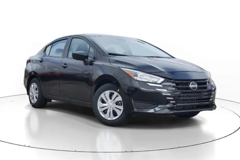 2025 Nissan Versa S photo 1