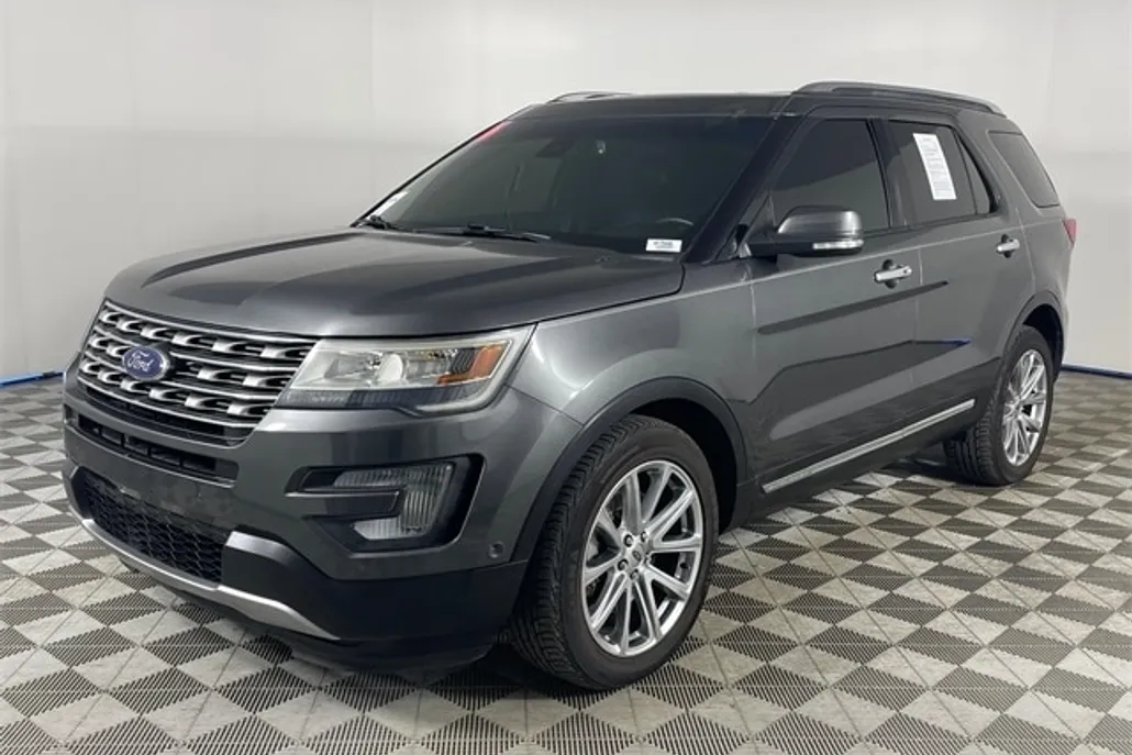 2016 Ford Explorer Limited photo 1