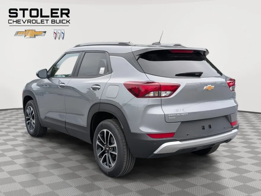 2026 Chevrolet Trailblazer LT photo 1