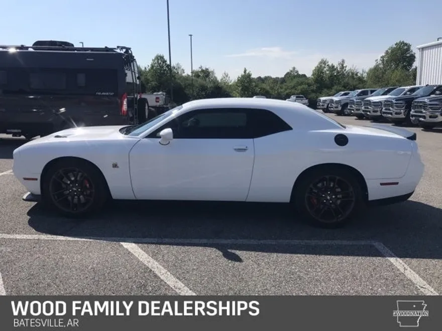 2021 Dodge Challenger R/T Scat Pack photo 1