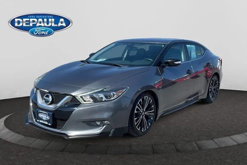 2016 Nissan Maxima SV photo 1