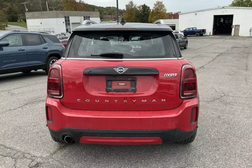 2022 Mini Countryman Oxford Edition photo 1