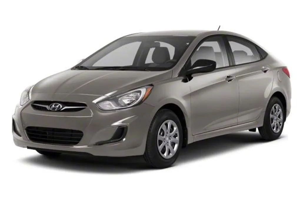 2013 Hyundai Accent GLS photo 1